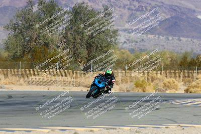 media/Jan-08-2022-SoCal Trackdays (Sat) [[1ec2777125]]/Turns 1 and 2 Exit (1130am)/